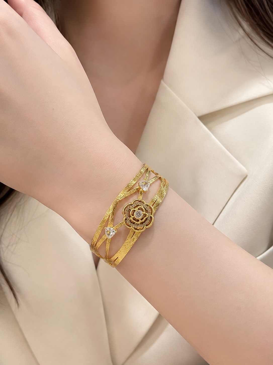 Bracelet